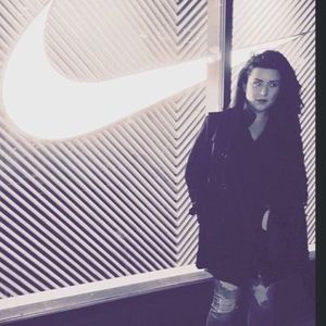 Meet your Posher, Angelique